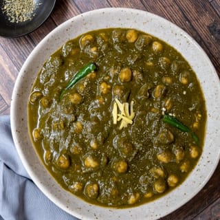 Chana Saag